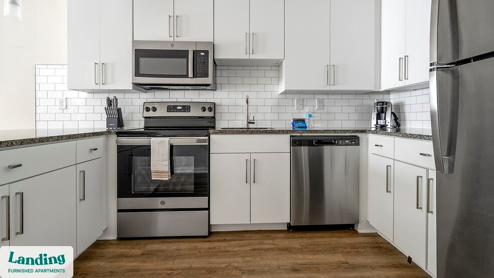 Building Photo - 170 Emery Ave NW