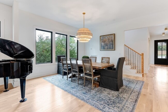 Building Photo - 3733 Estes Rd