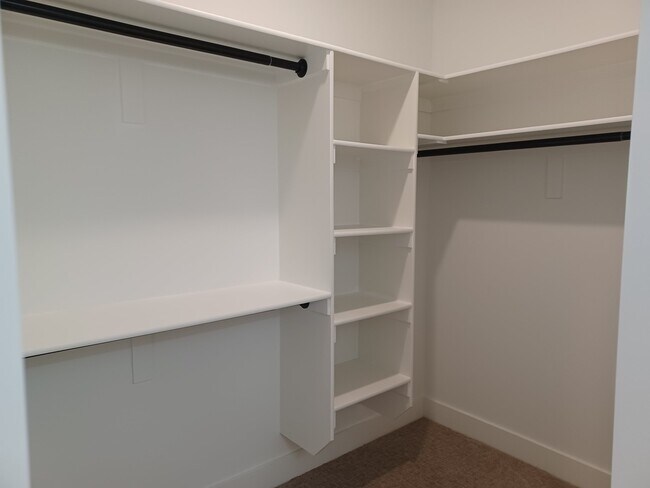 Building Photo - 815 W 100 S