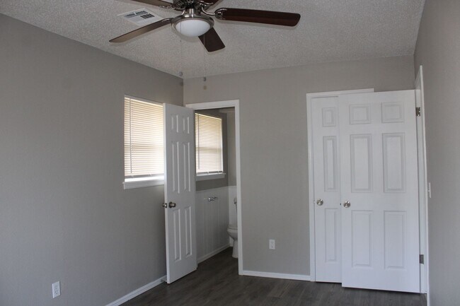 Building Photo - ALL NEW!