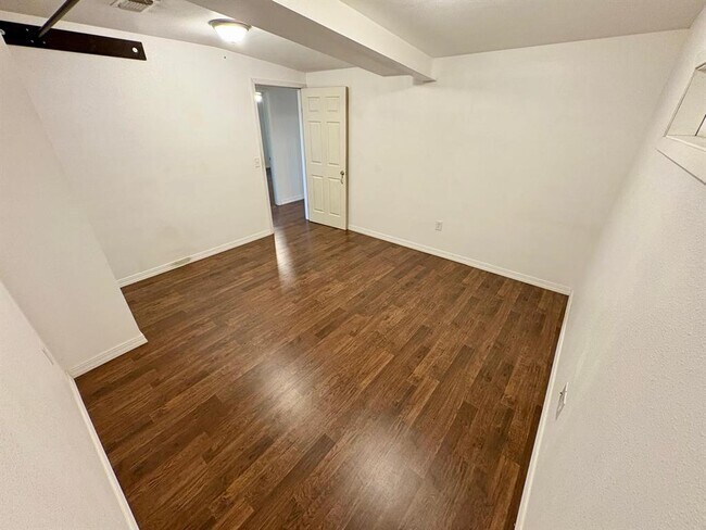 Building Photo - 5213 Tucker Hill Ln