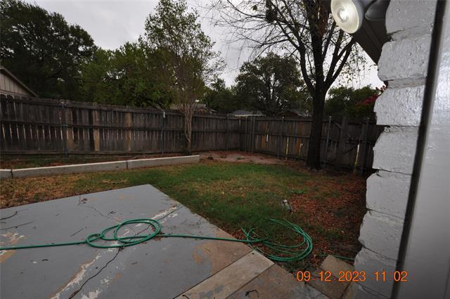 Building Photo - 2232 Shady Brook Dr