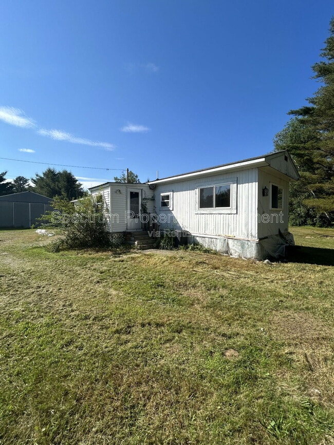 Building Photo - 460 Waterville Rd