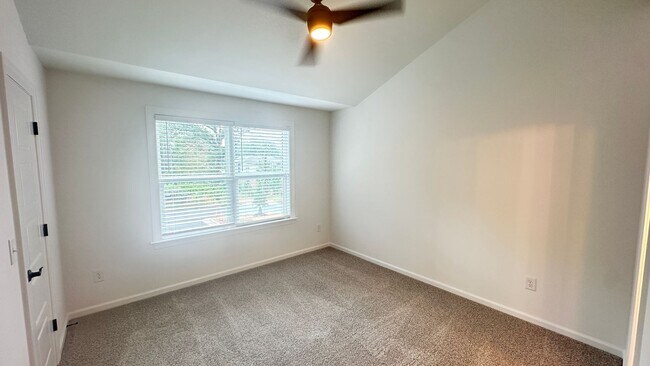 Building Photo - New Construction townhome near NC State