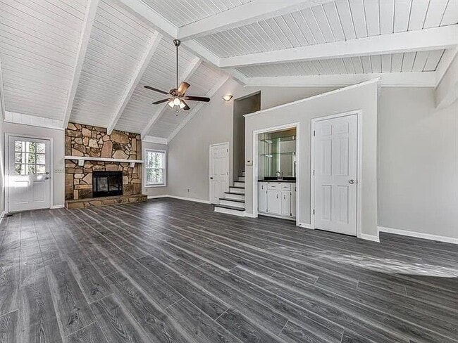 Building Photo - 1400 Boxwood Trce NW