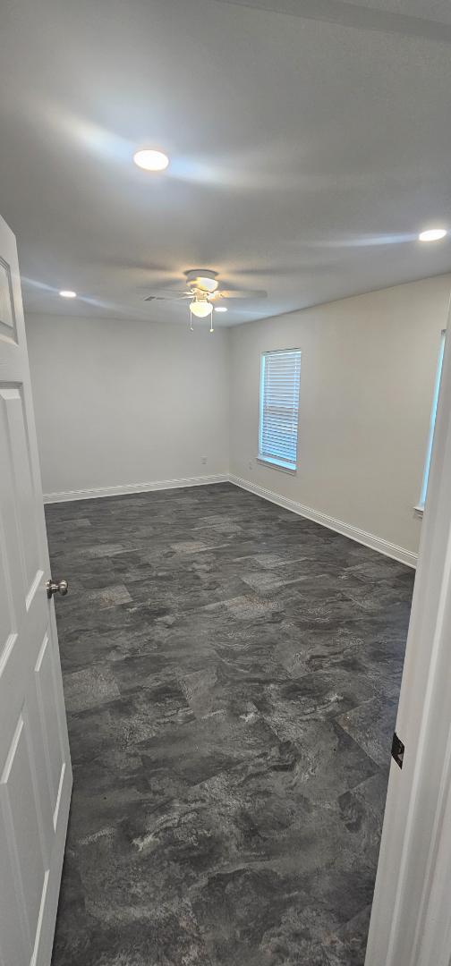 Building Photo - 408 S Andrews Dr