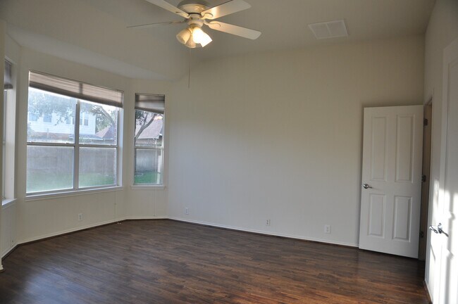 Building Photo - 5510 W Terrace Gable Cir