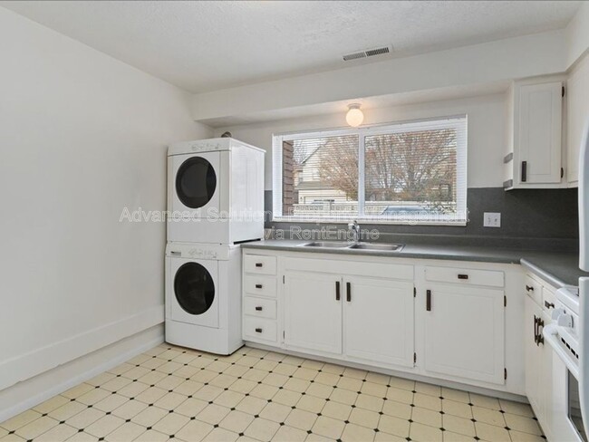 Building Photo - 3046 S 300 E