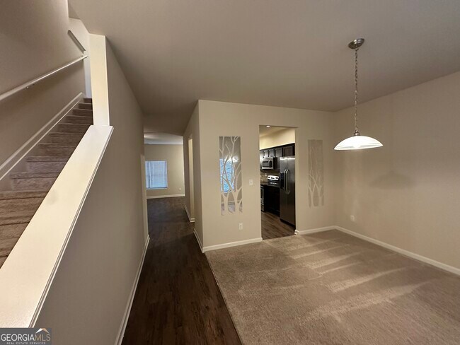 Building Photo - 376 Pernell Dr