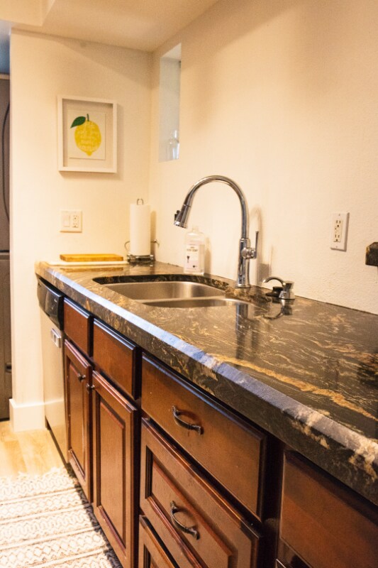 Building Photo - 7950 E Starlight Way