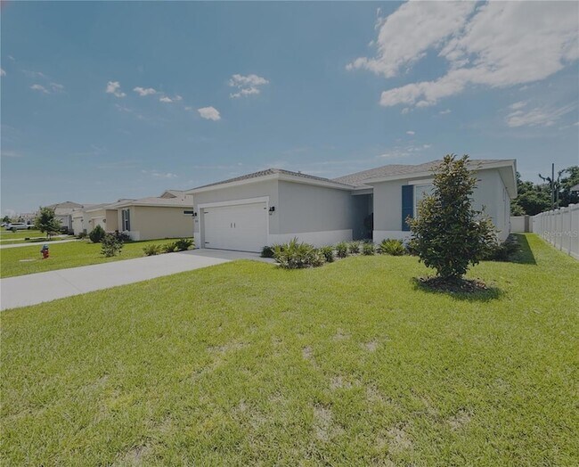 Building Photo - 5830 SW 78th Ave Rd