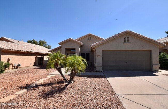 Primary Photo - 4643 E Goldfinch Gate Ln