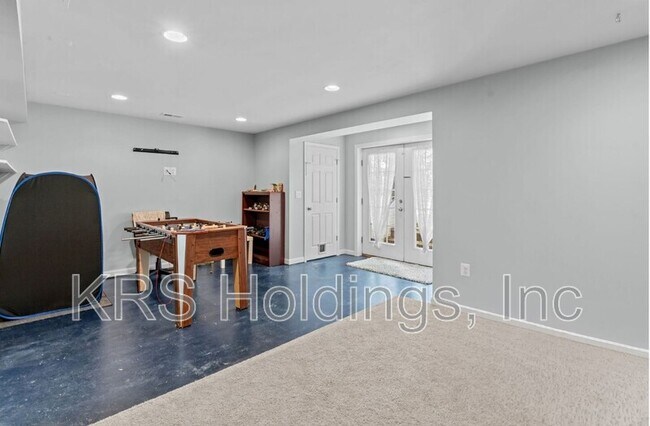 Building Photo - 4500 Marquis Pl