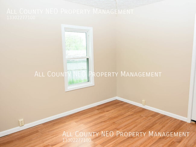 Building Photo - 1247 Grand Blvd