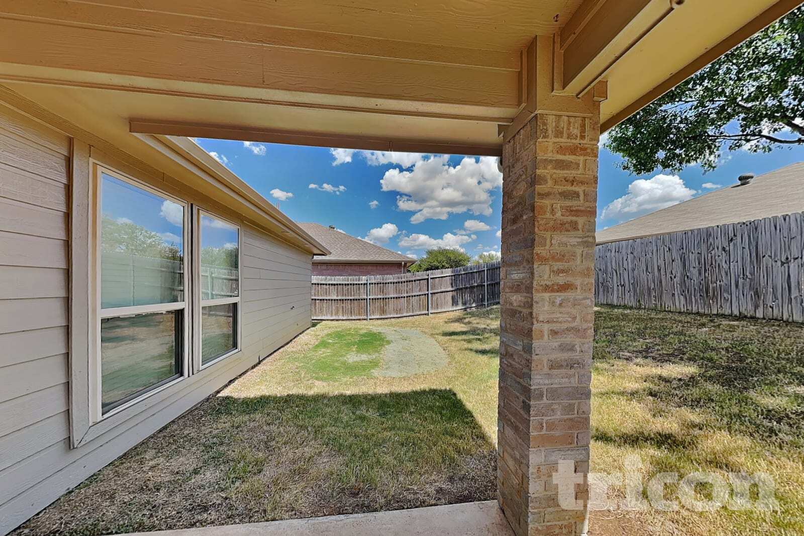 Building Photo - 304 Sardius Blvd