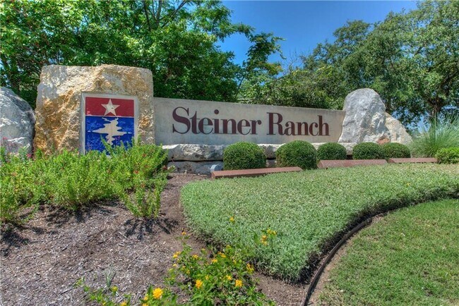 Building Photo - 12221 Montclair Bend