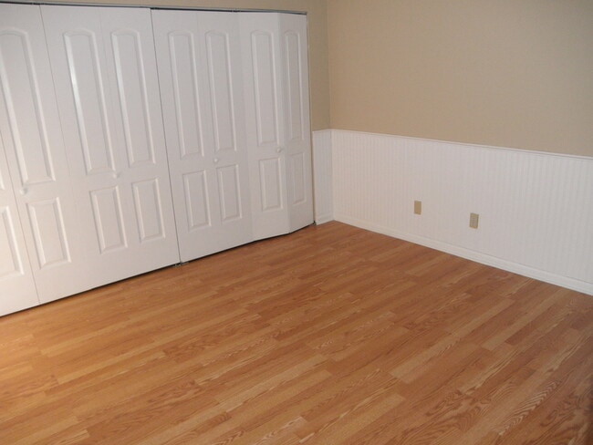 Building Photo - Waterview Estates