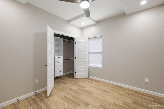 Building Photo - 105 San Jose Dr