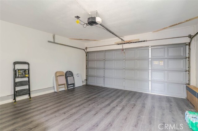 Building Photo - 1432 Ave H 15