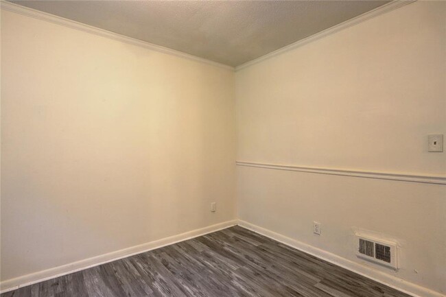 Building Photo - 3648 Crosby Dr NW