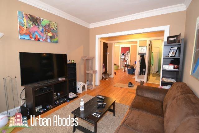 Building Photo - 5023 N Winchester Ave