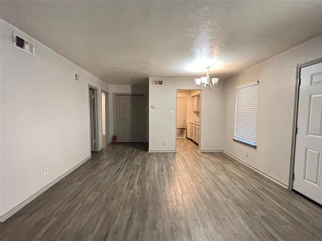 Building Photo - 1108 N Elm St