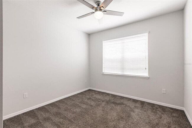 Building Photo - 3215 Oriole Dr