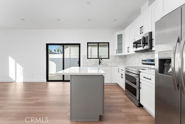 Building Photo - 19952 Archwood St