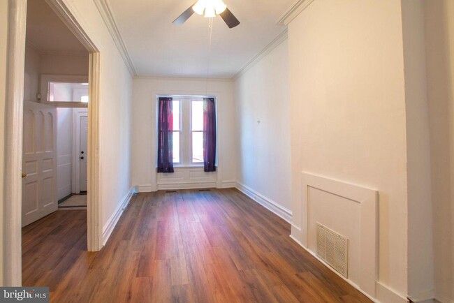 Building Photo - 2039 N Gratz St