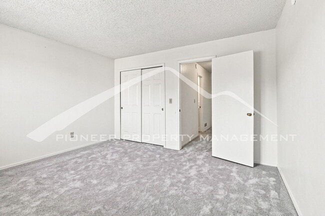 Building Photo - 17681 E Loyola Dr
