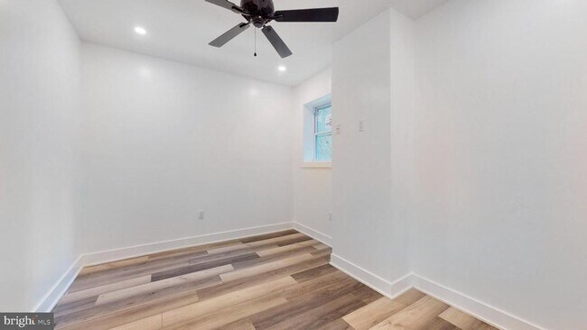 Building Photo - 651 N 16th St