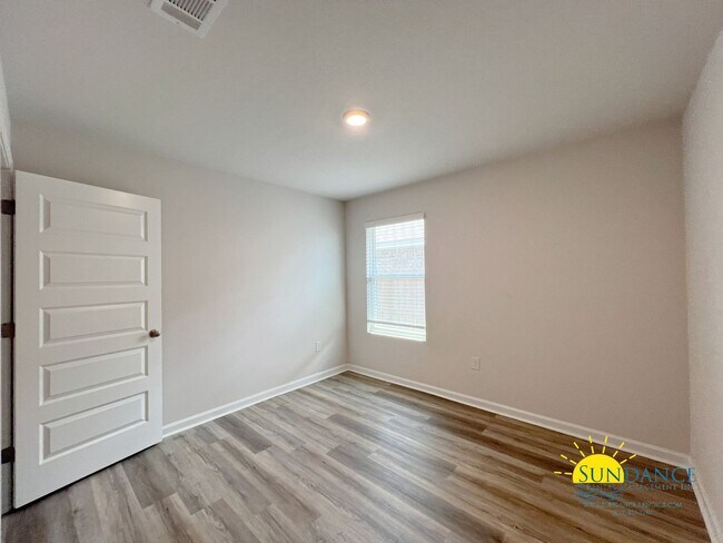 Building Photo - Spacious 4BR Home with Solar Panels & Smart Features in Patriot Ridge with Community Perks!