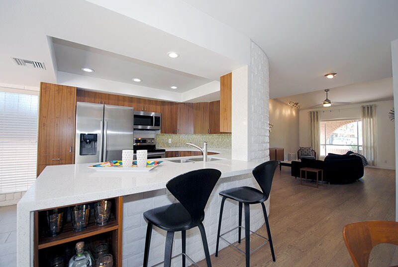 Building Photo - 3703 E Montecito Ave