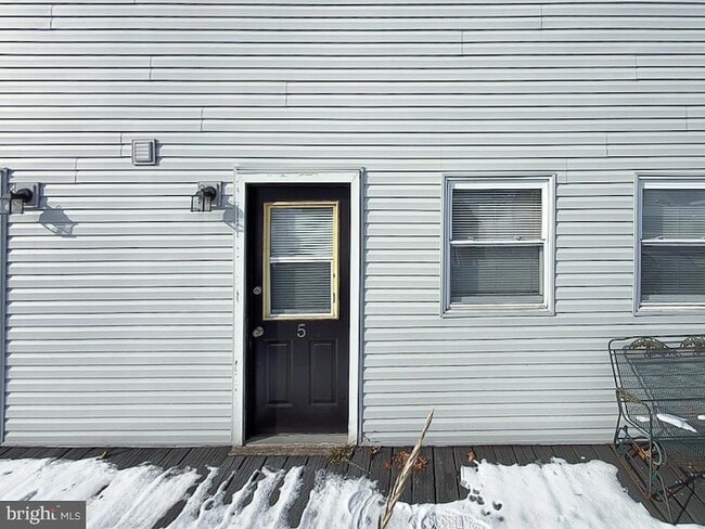 Building Photo - 31 Union St