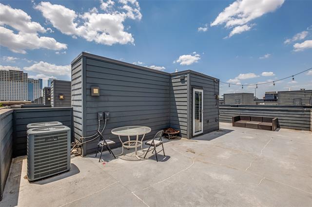 Building Photo - 3110 Pavonia Dr