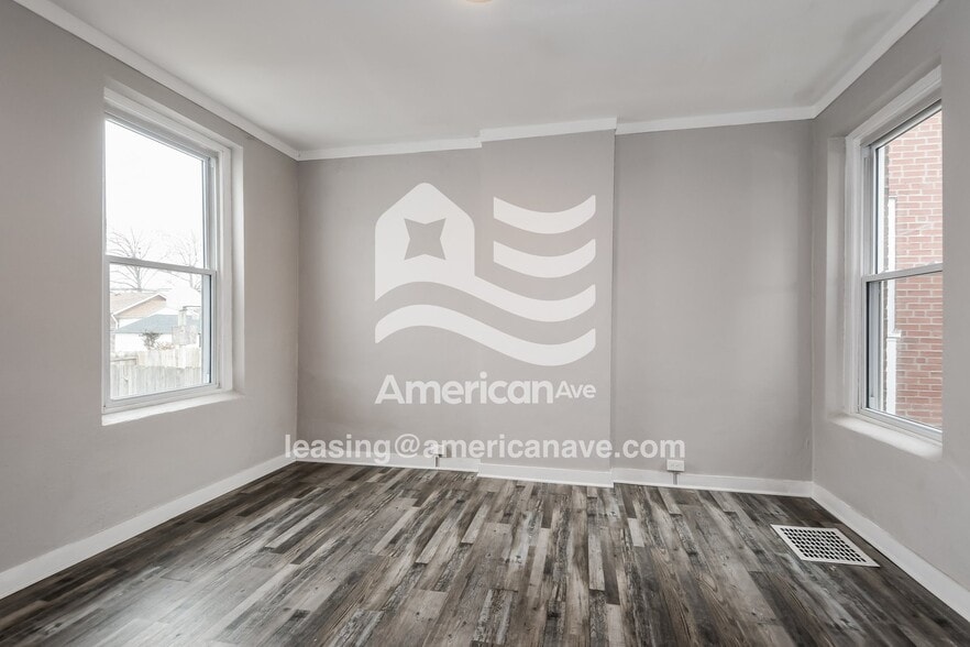 Building Photo - 929 Fillmore St