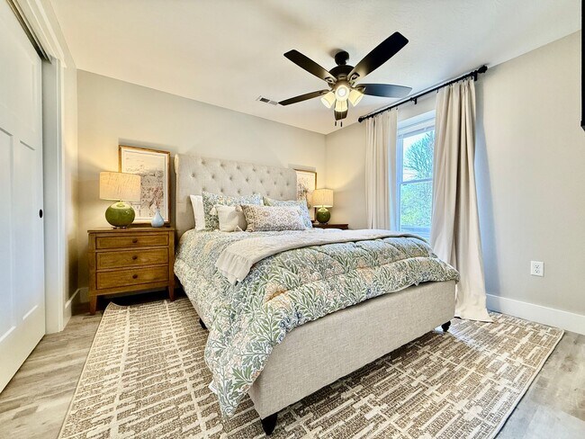 Building Photo - New Construction Home In West Chester, OH 5 BR