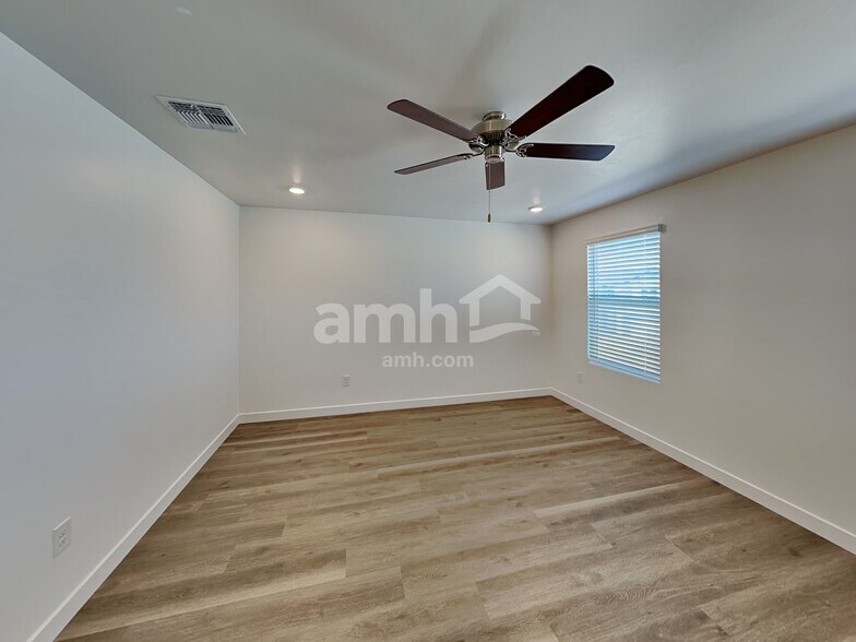 Building Photo - 6486 E Paseo Alga