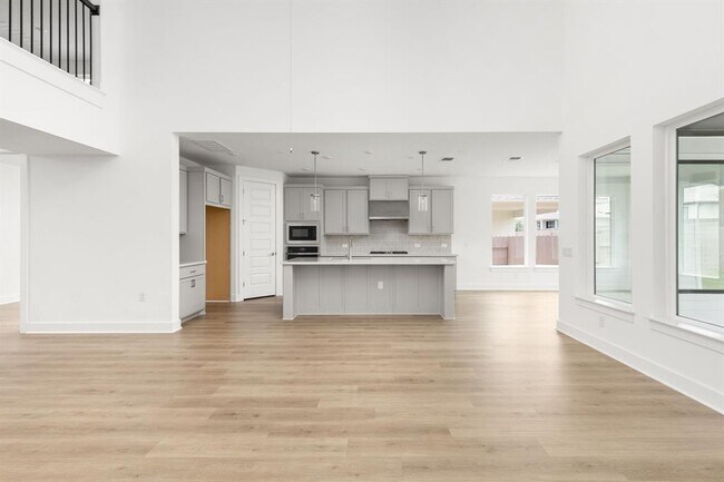 Building Photo - 9509 Boathouse Dr