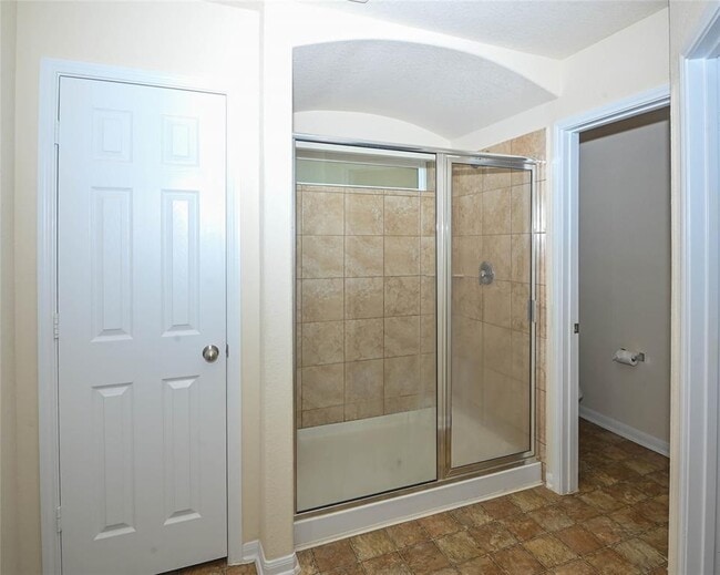 Building Photo - 14910 Hope Hills Ln