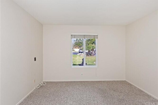 Building Photo - 1364 Orchard Cir
