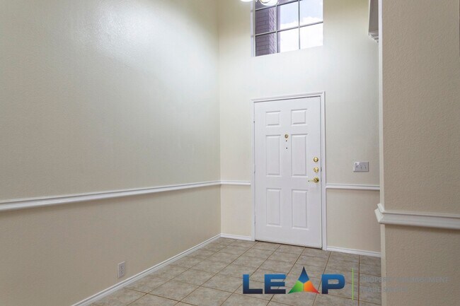 Building Photo - Beautiful home in Hurst-Euless-Bedford ISD