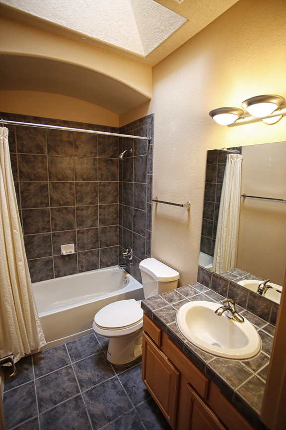 Building Photo - 6223 Goldfield Pl NE