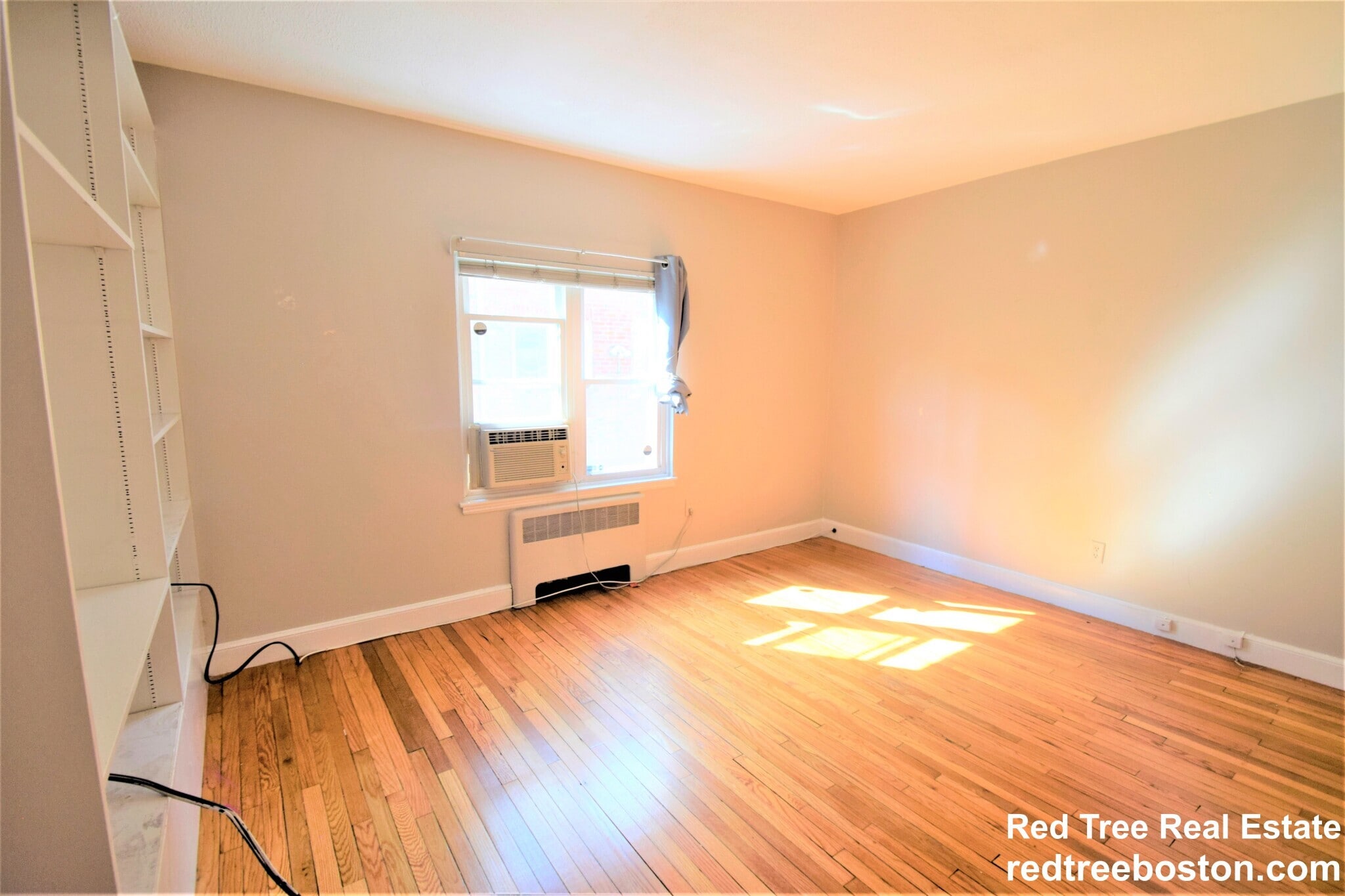 Building Photo - 9-11 Undine Rd. Unit 1