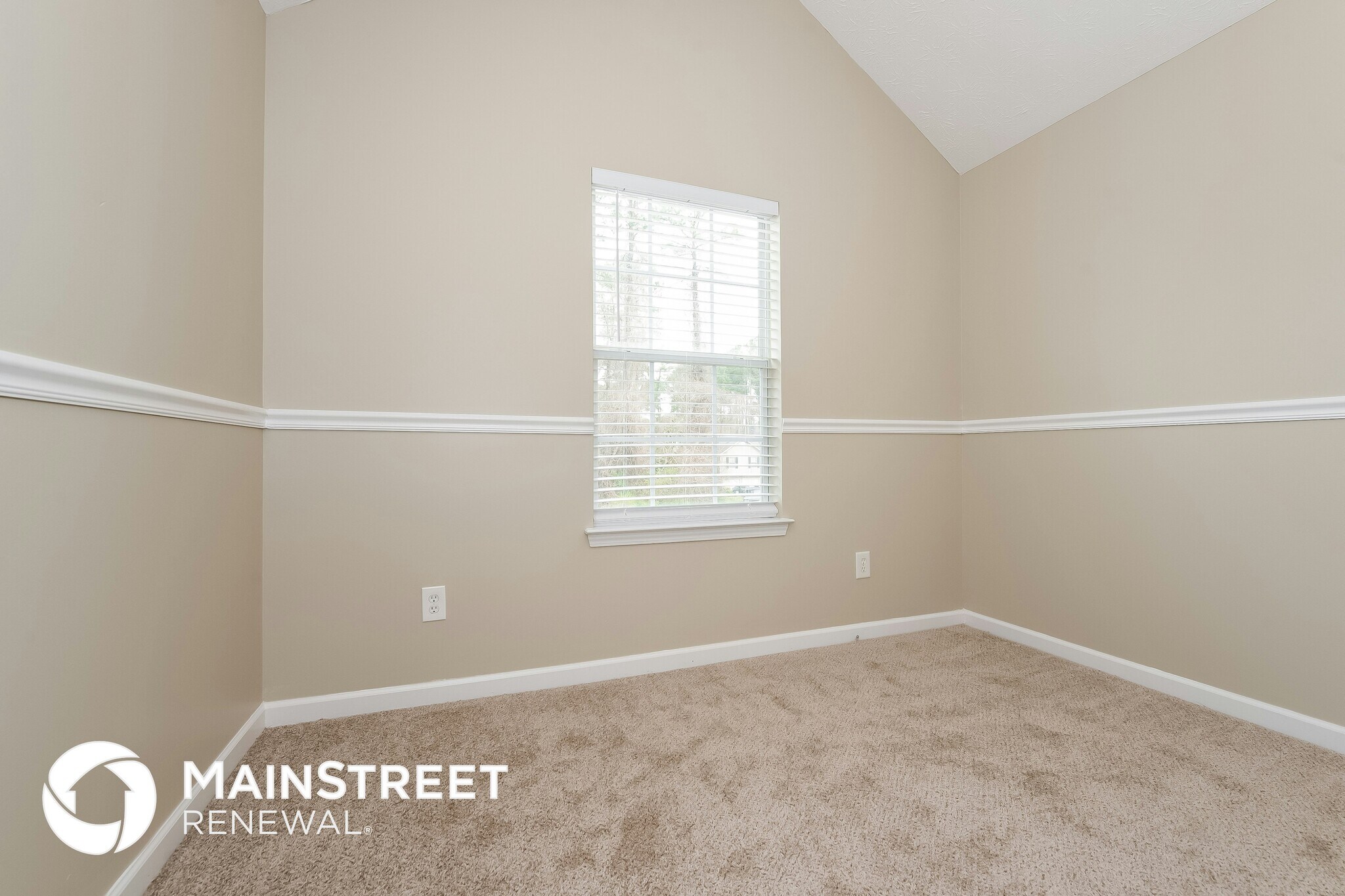 Building Photo - 2091 Dylan Ct