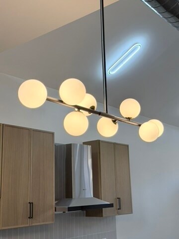 Building Photo - 1806 S Jefferson St