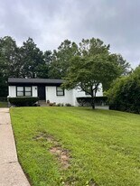 Building Photo - 802 Taper Ct