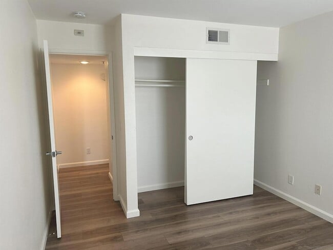 Building Photo - 1250 Cleveland Ave