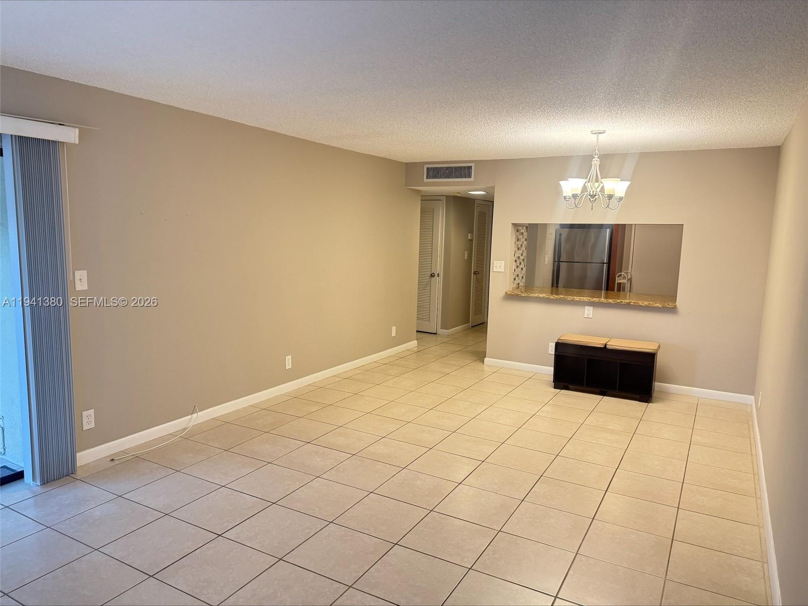 Building Photo - 2316 S Cypress Bend Dr