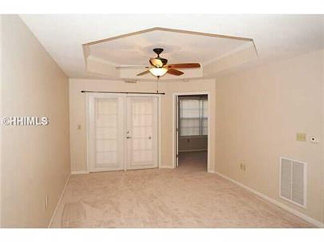 Building Photo - 4924 Bluffton Parkway